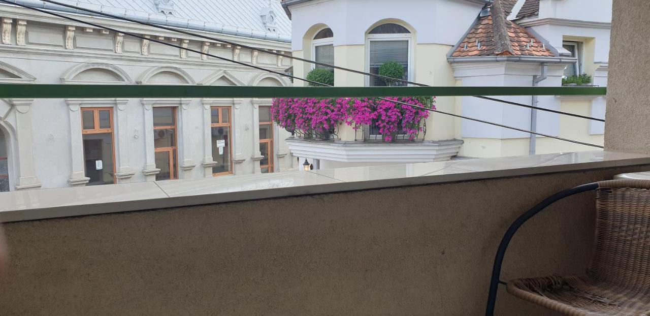 Apartman Natasa 1 Vrsac Exterior photo